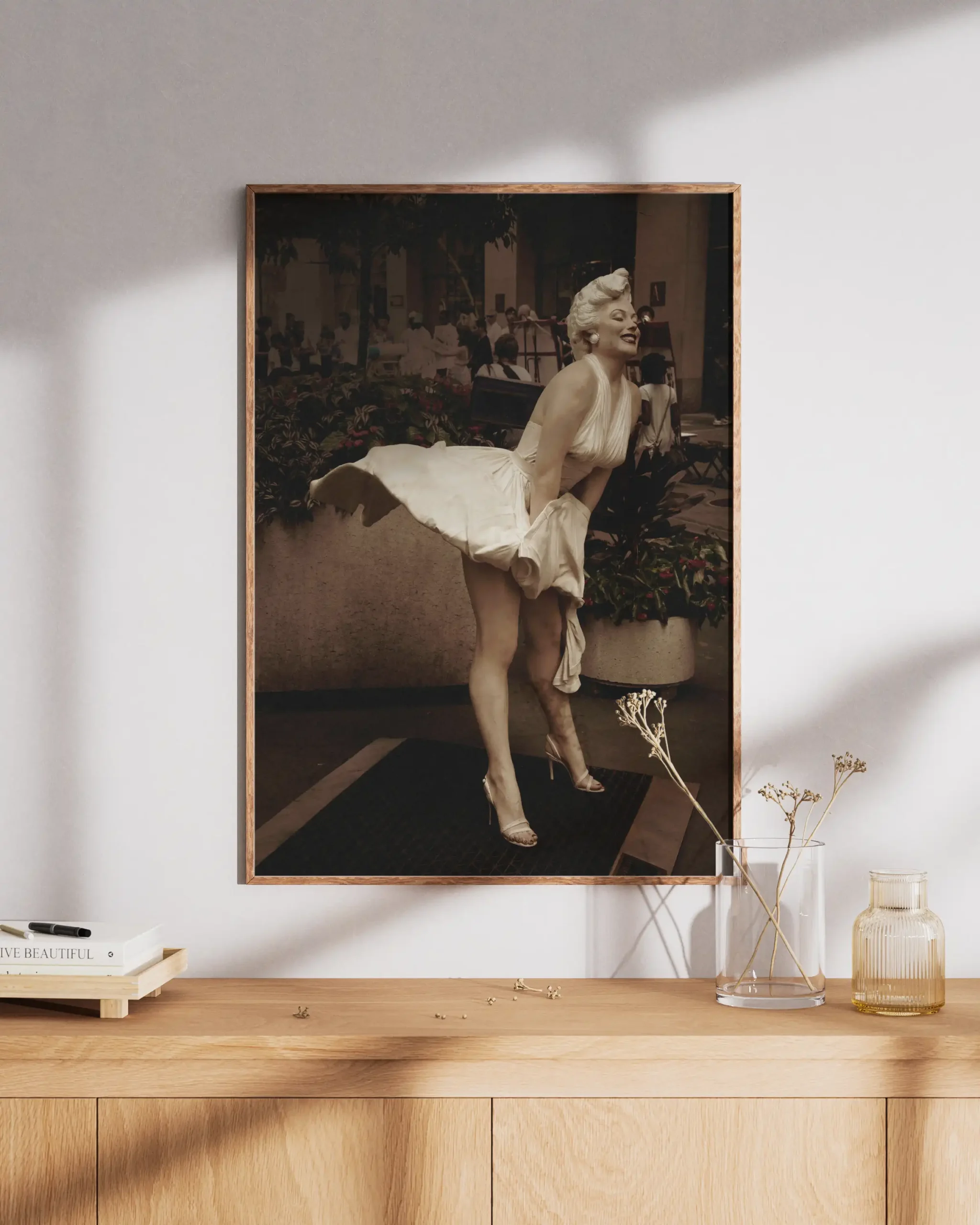 Marilyn Profile - Image 3